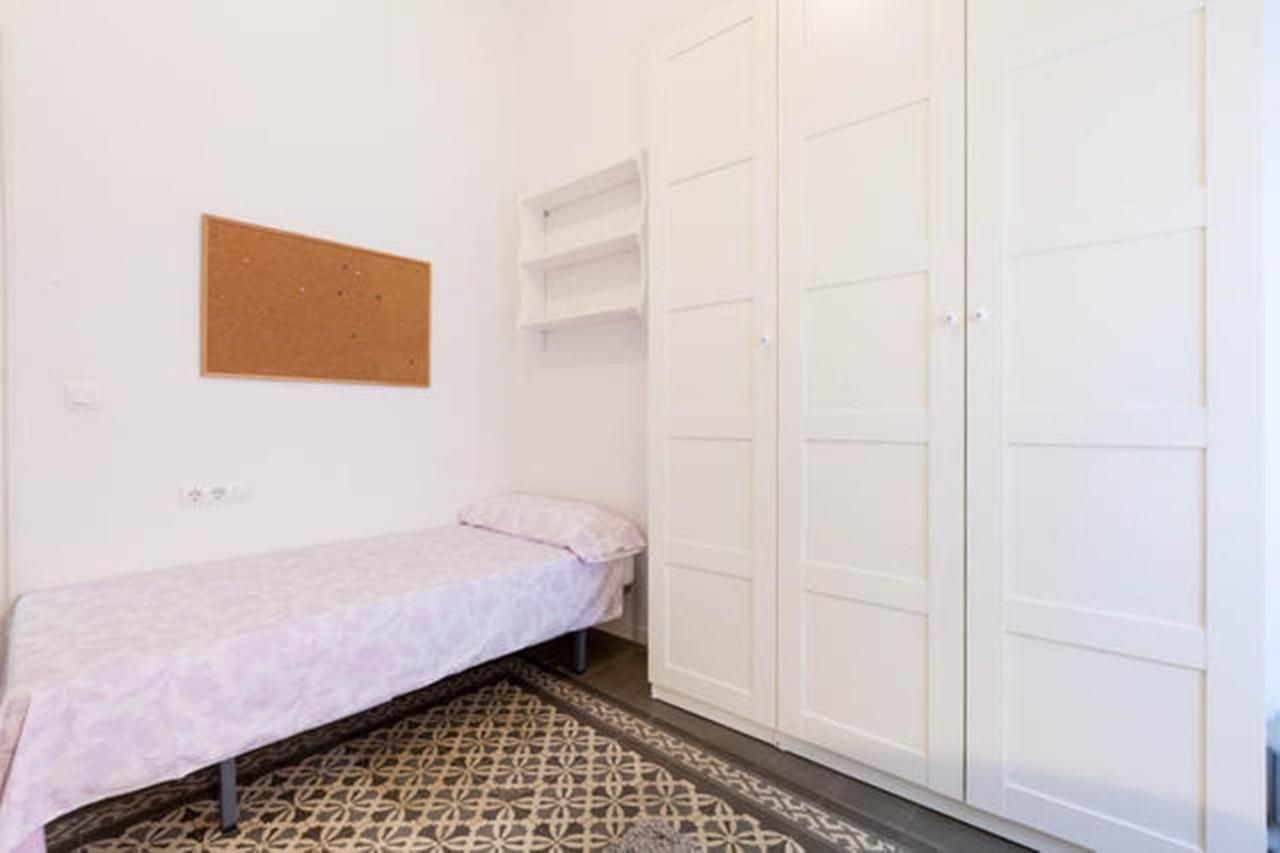 Apartamentos Rg Arenal Sevilla Rom bilde