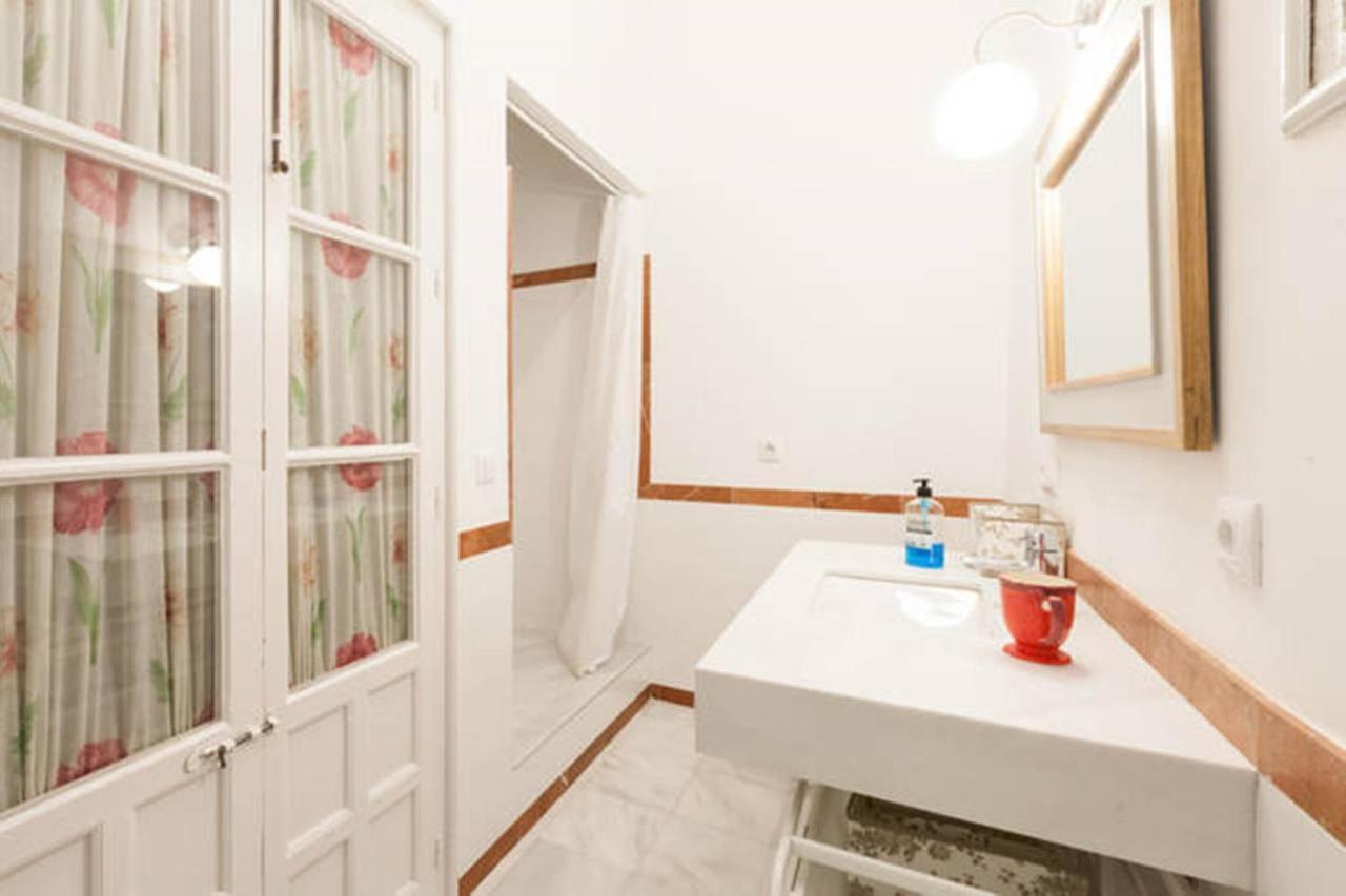 Apartamentos Rg Arenal Sevilla Rom bilde