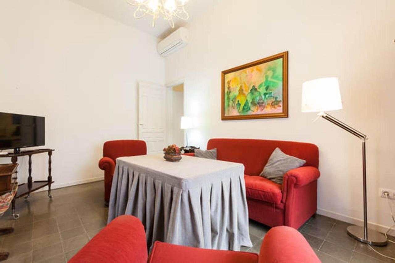Apartamentos Rg Arenal Sevilla Rom bilde